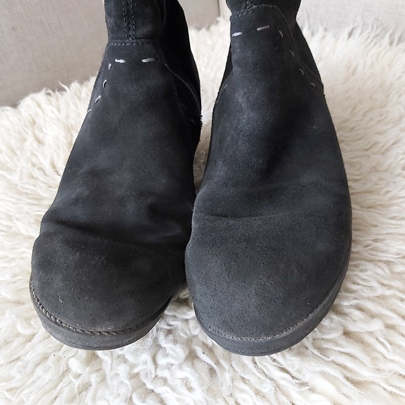 Pajar tall suede winter boots, size 39 - Picture 3 of 7